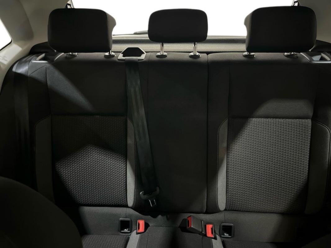 Volkswagen Polo - Photo 22