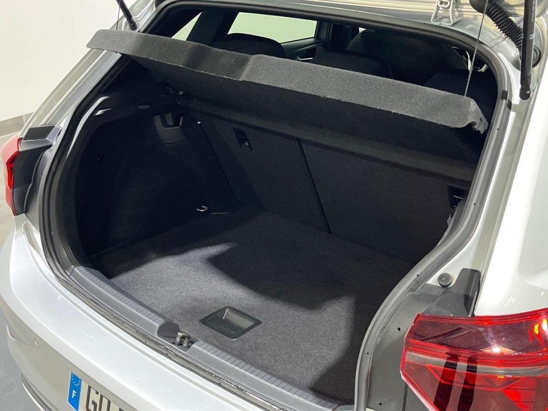 Volkswagen Polo - Photo 32