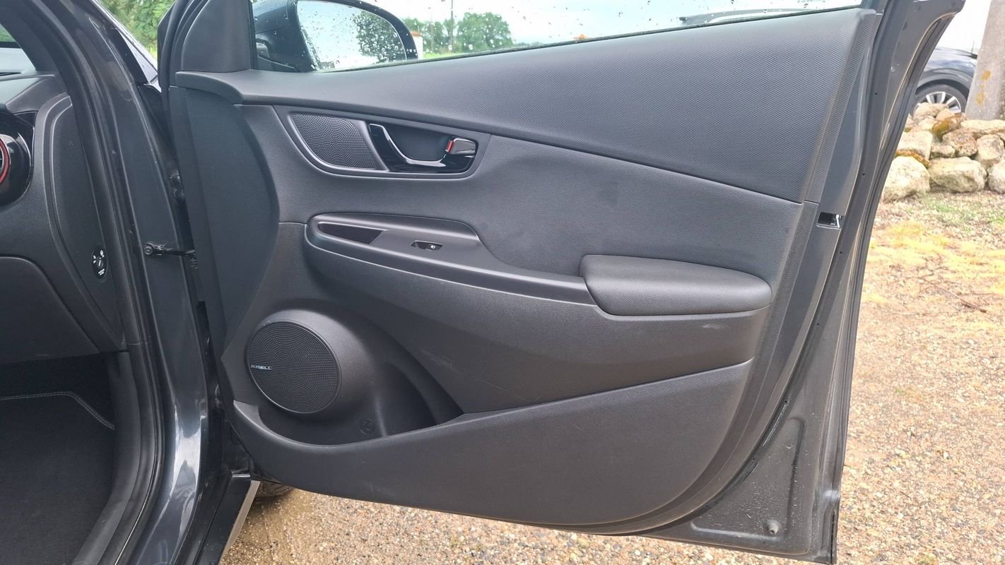 Hyundai Kona - Photo 22