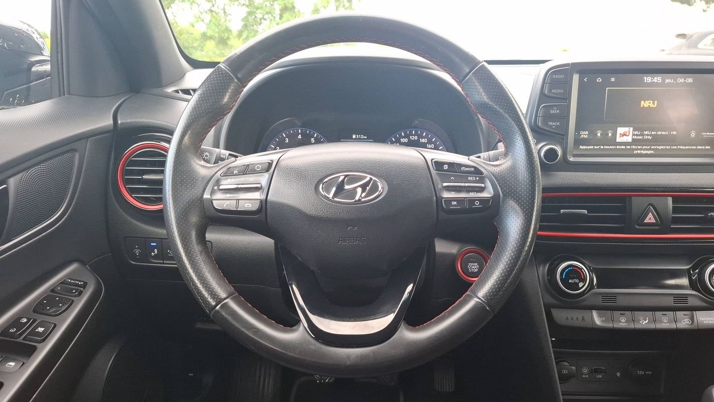 Hyundai Kona - Photo 23