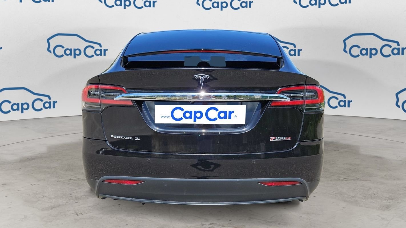 Tesla Model X - Photo 3