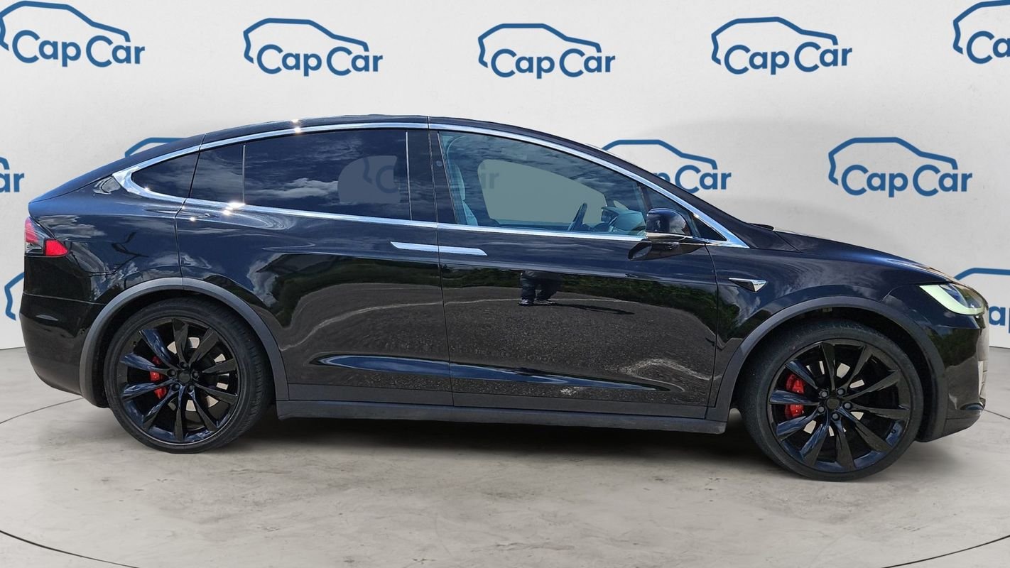 Tesla Model X - Photo 4