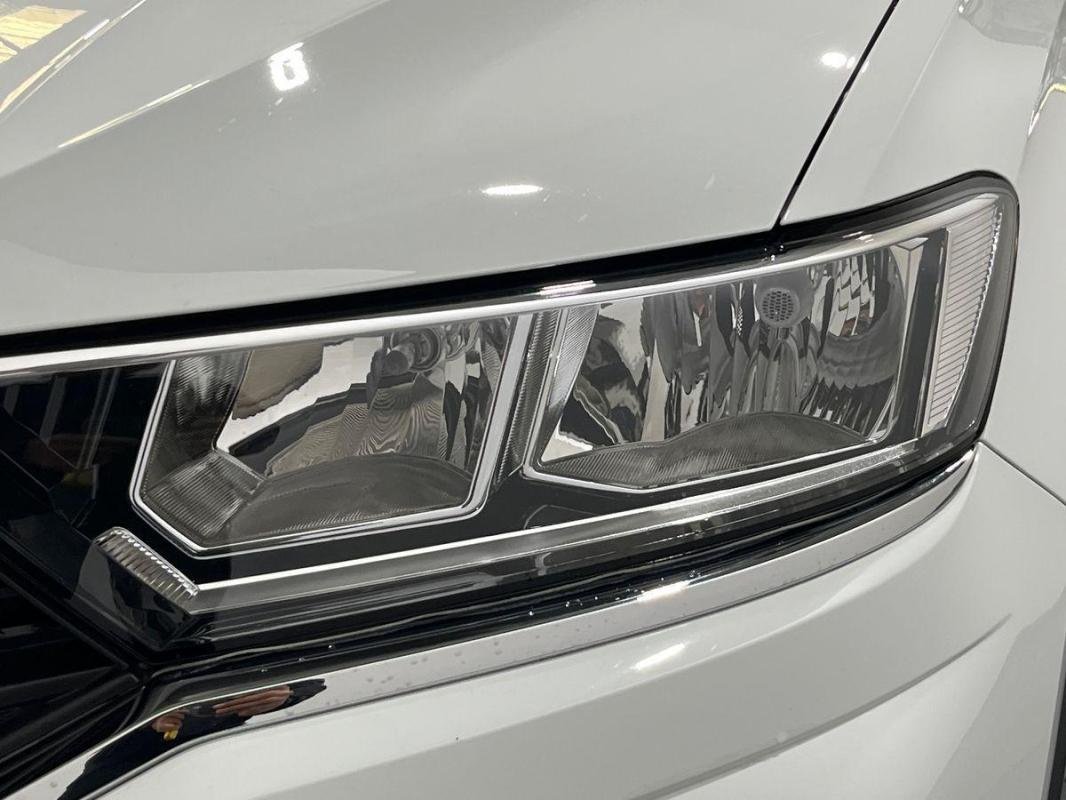 Volkswagen T-Roc - Photo 26