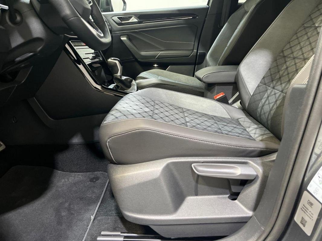 Volkswagen T-Roc - Photo 14