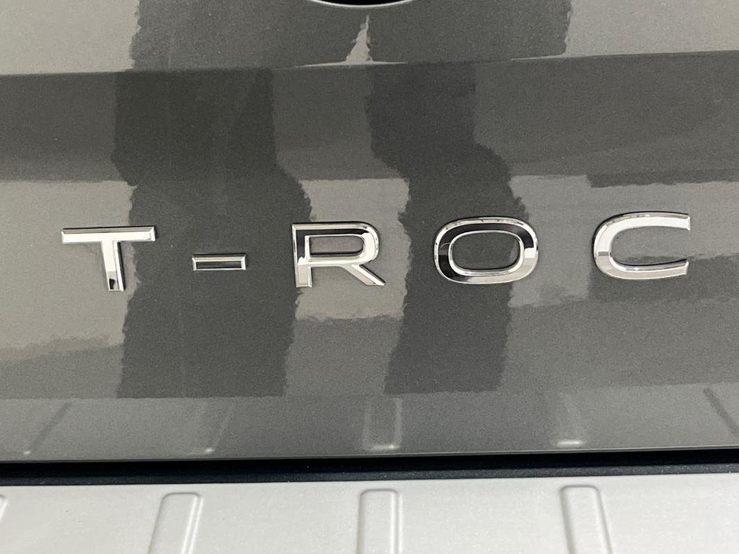 Volkswagen T-Roc - Photo 27