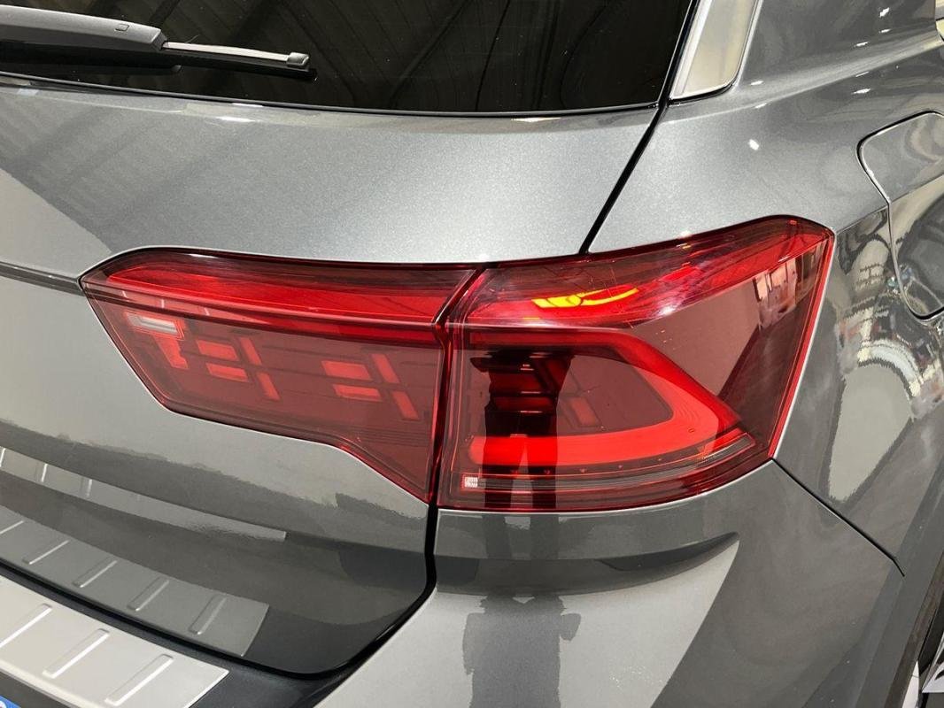 Volkswagen T-Roc - Photo 30