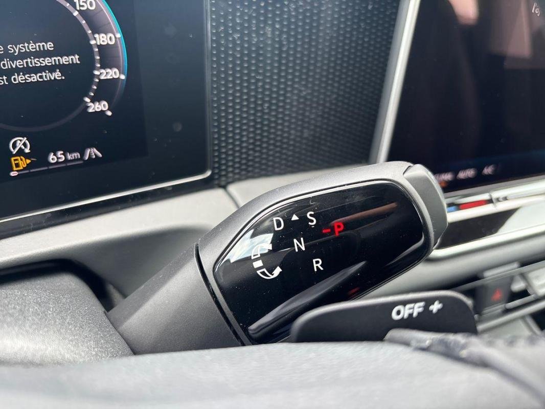 Volkswagen Tiguan - Photo 11