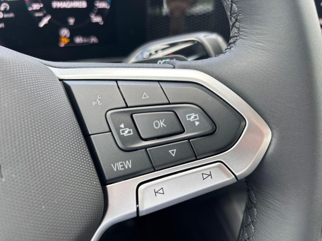 Volkswagen Tiguan - Photo 20