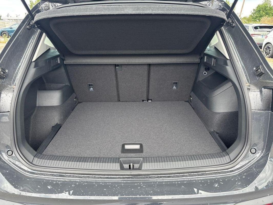 Volkswagen Tiguan - Photo 31