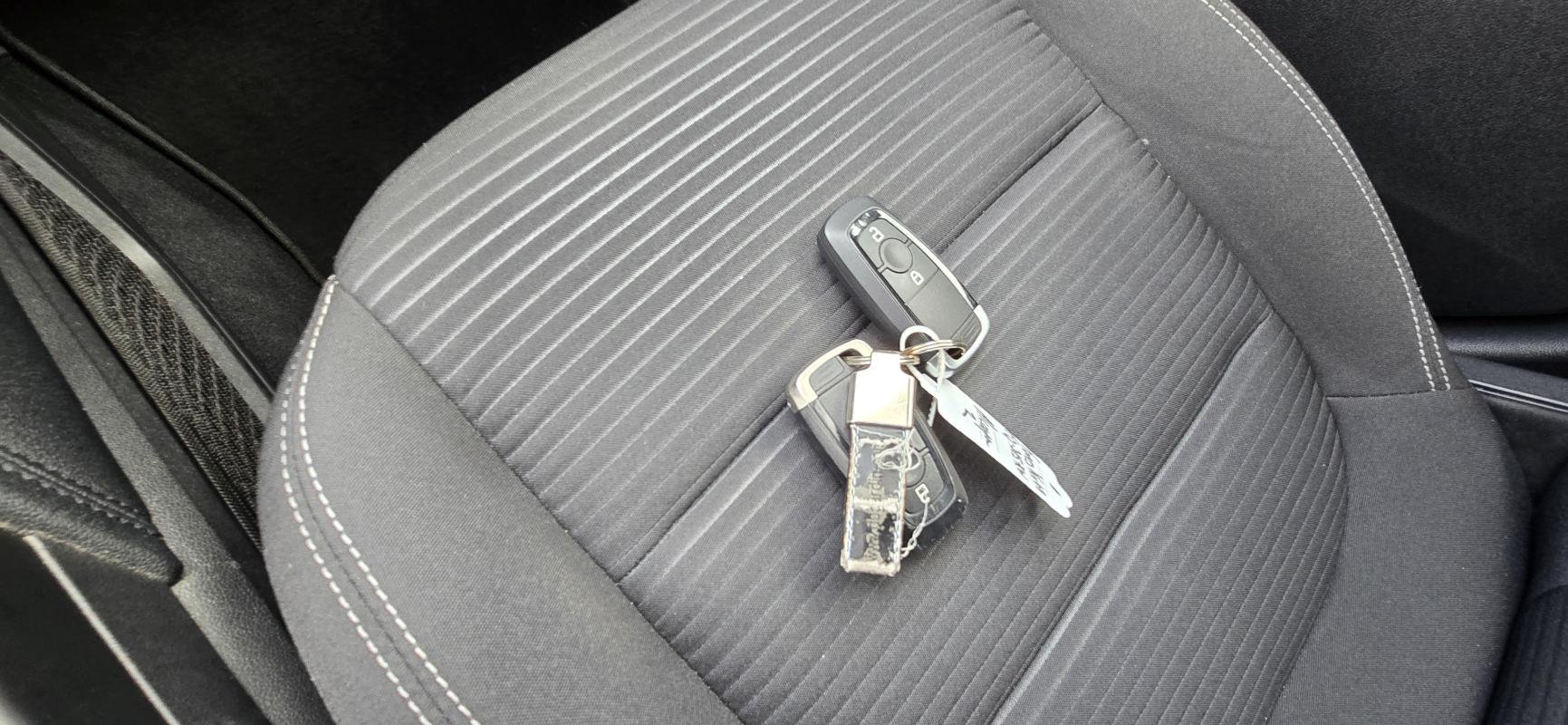 Ford Kuga - Photo 19