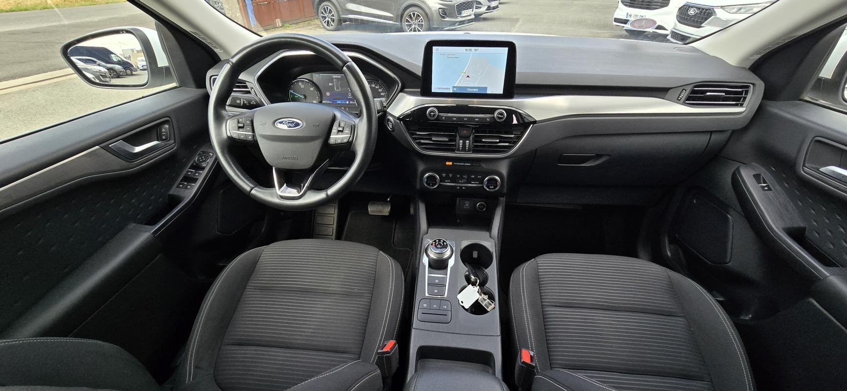 Ford Kuga - Photo 6