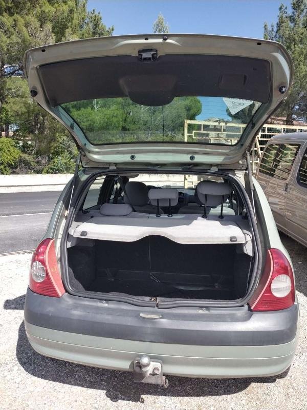 Renault Clio - Photo 4
