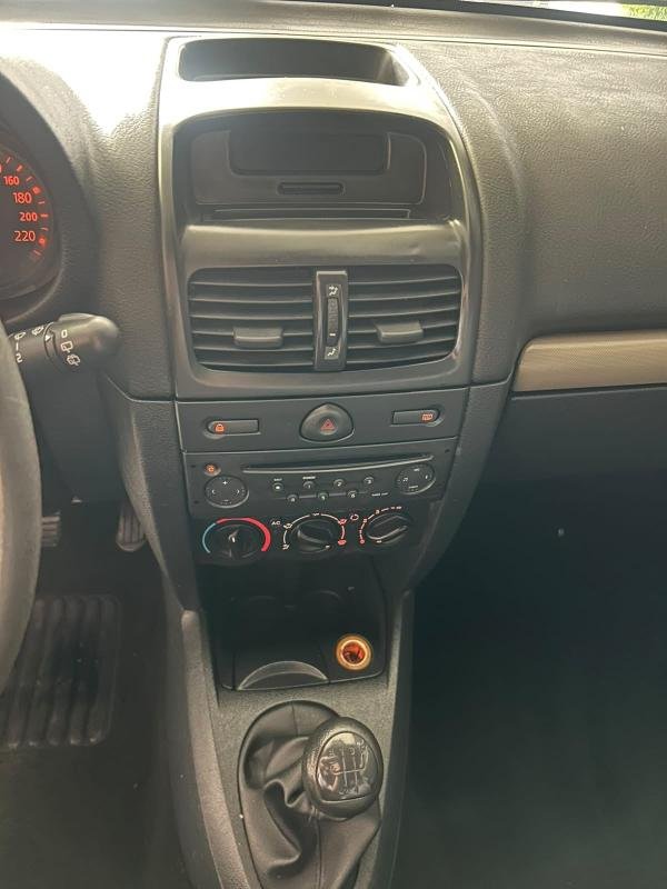 Renault Clio - Photo 11