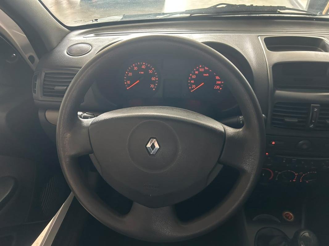 Renault Clio - Photo 10