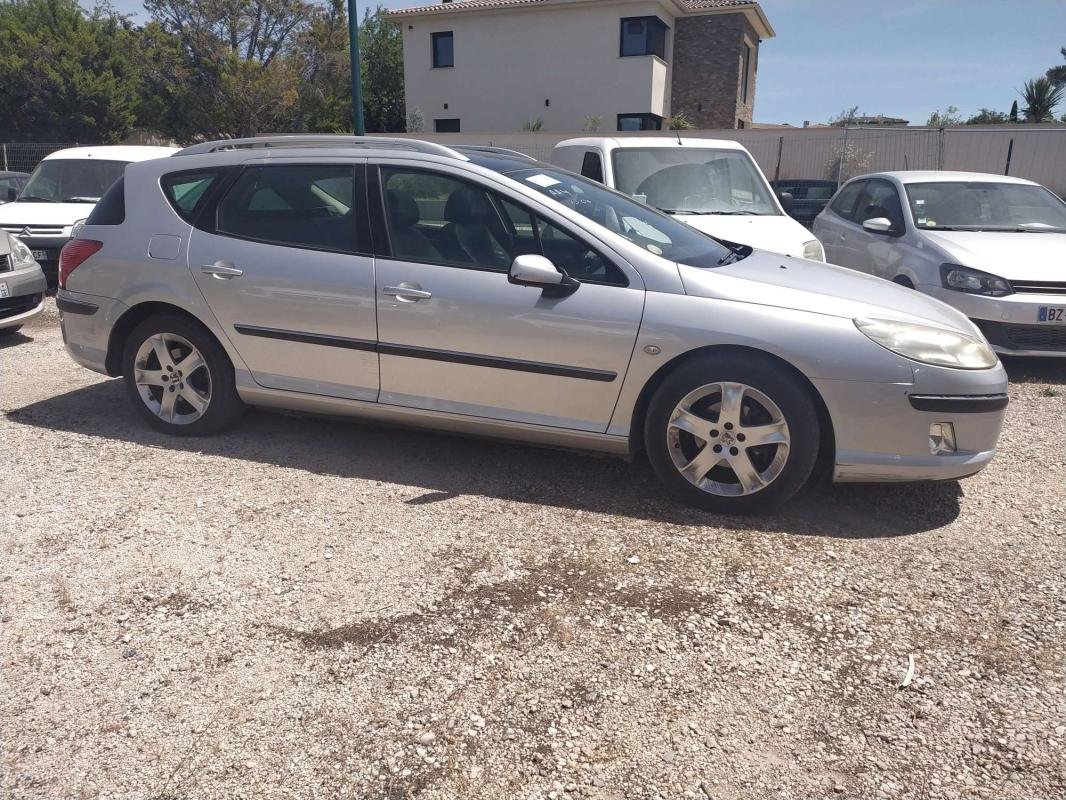 Peugeot 407 SW - Photo 5