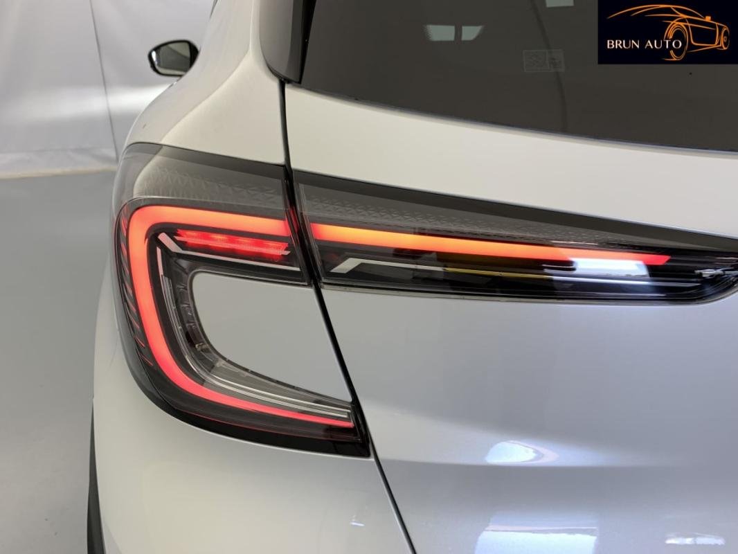 Renault Captur - Photo 11