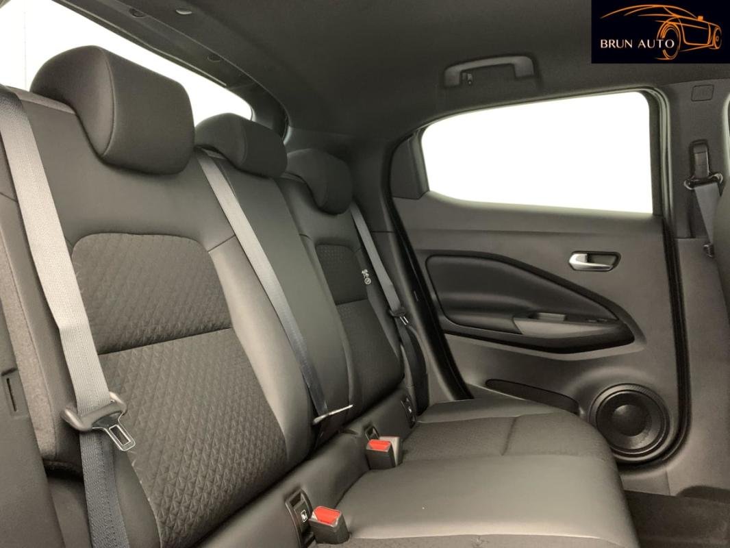 Nissan Juke - Photo 35