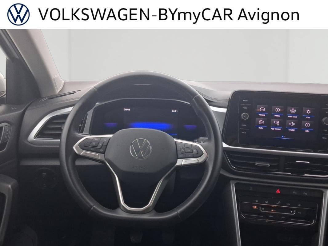 Volkswagen T-Roc - Photo 11