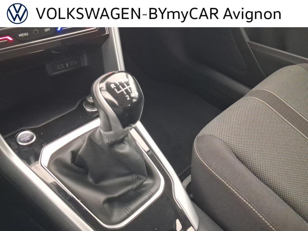 Volkswagen T-Roc - Photo 15