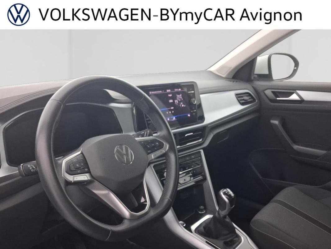 Volkswagen T-Roc - Photo 28