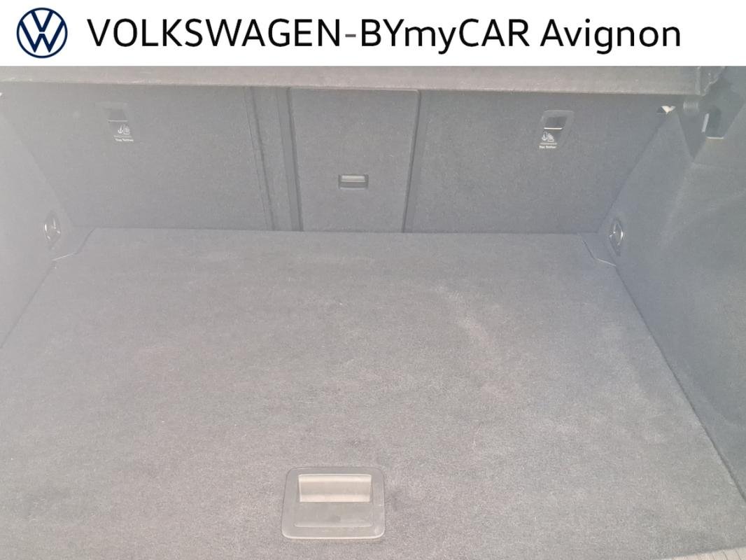 Volkswagen T-Roc - Photo 31