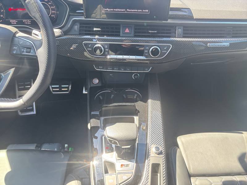 Audi A4 - Photo 12