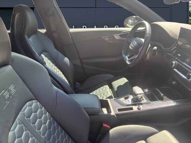 Audi A4 - Photo 16