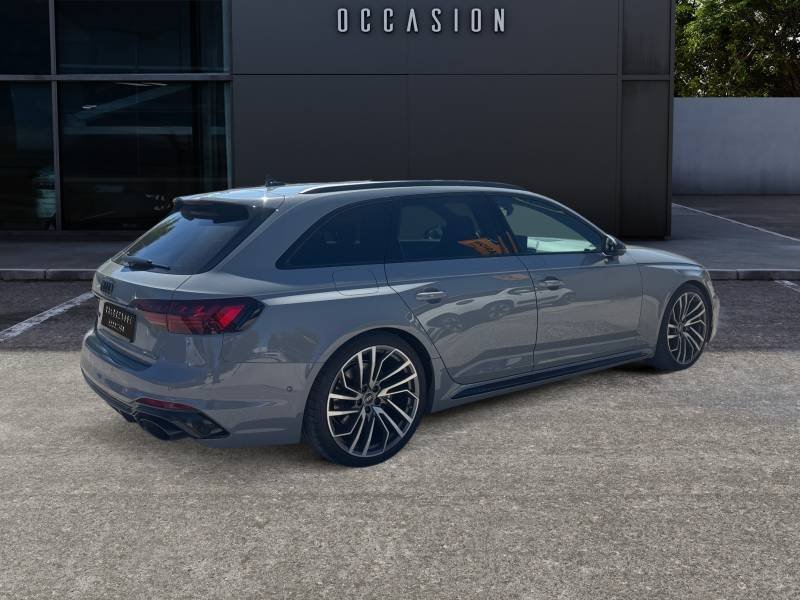 Audi A4 - Photo 2