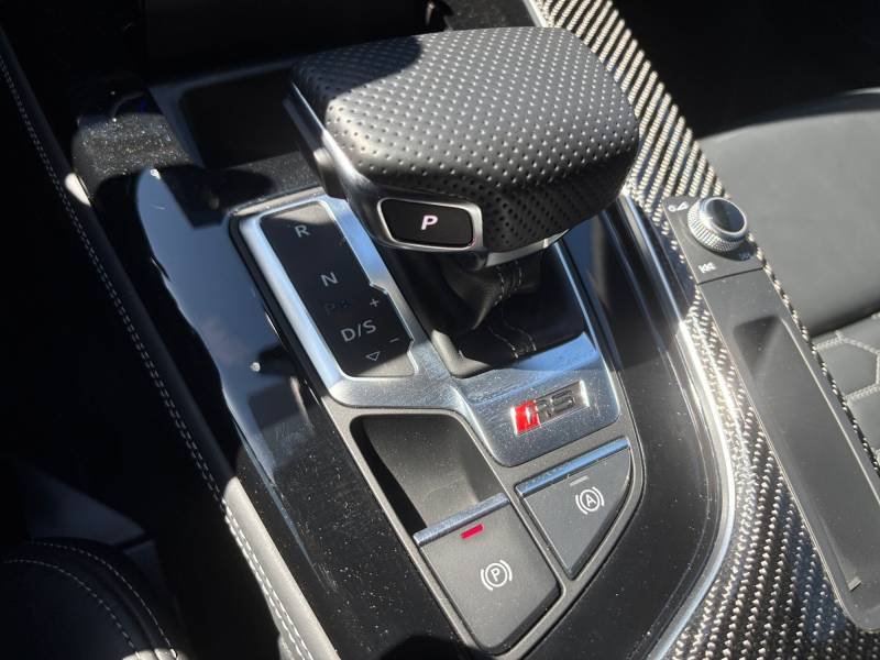 Audi A4 - Photo 32