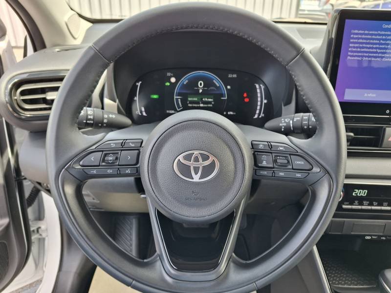 Toyota Yaris - Photo 12