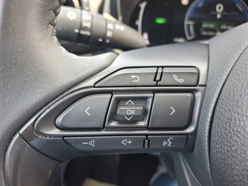 Toyota Yaris - Photo 17