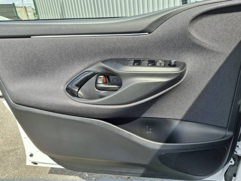 Toyota Yaris - Photo 20