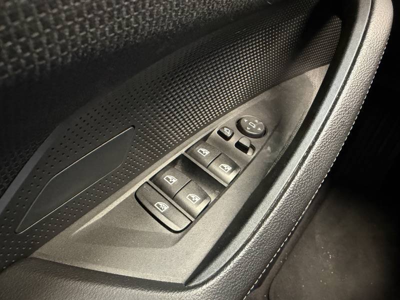 BMW i4 - Photo 27