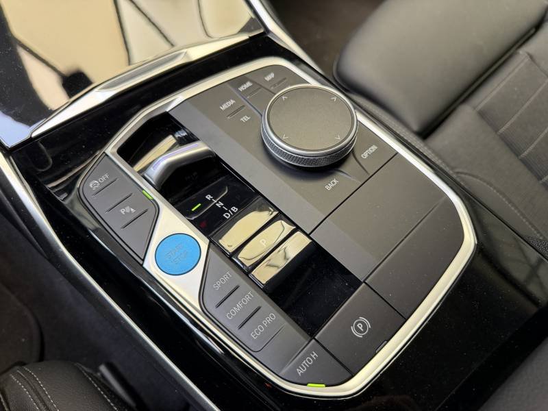 BMW i4 - Photo 28