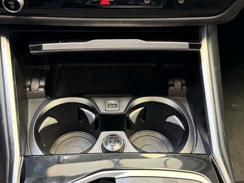 BMW i4 - Photo 29