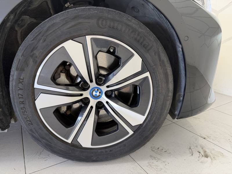BMW i4 - Photo 10