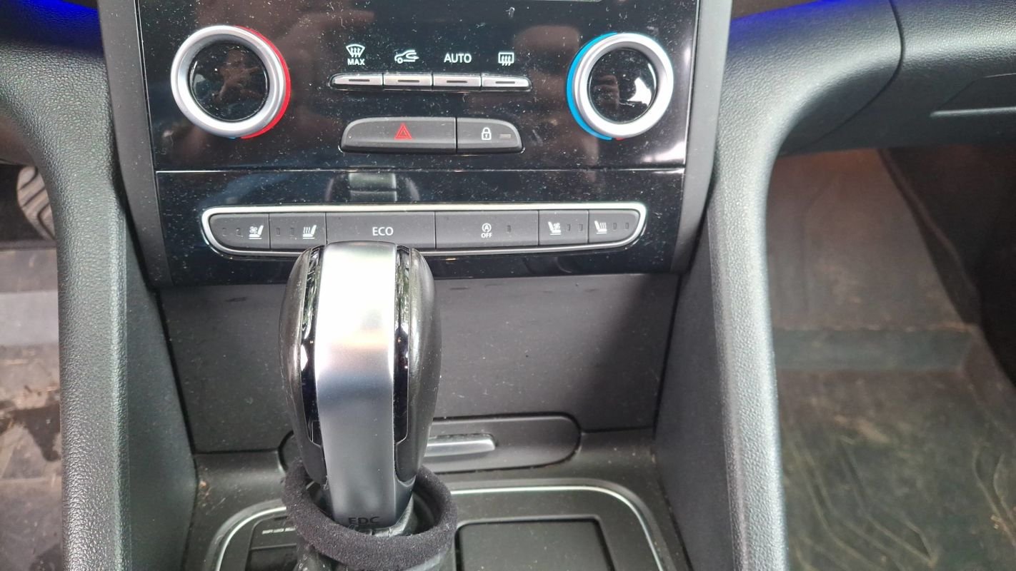Renault Talisman estate - Photo 23