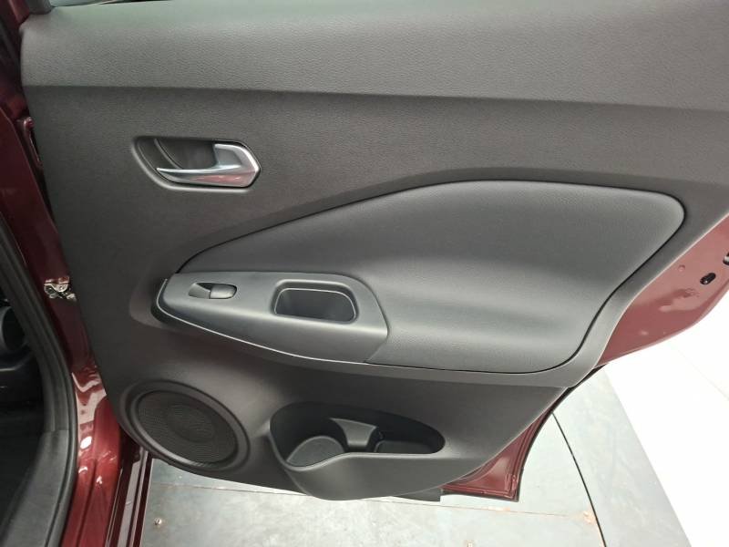 Nissan Juke - Photo 21