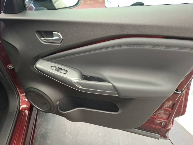 Nissan Juke - Photo 26