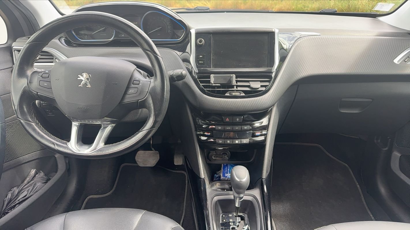 Peugeot 2008 - Photo 11