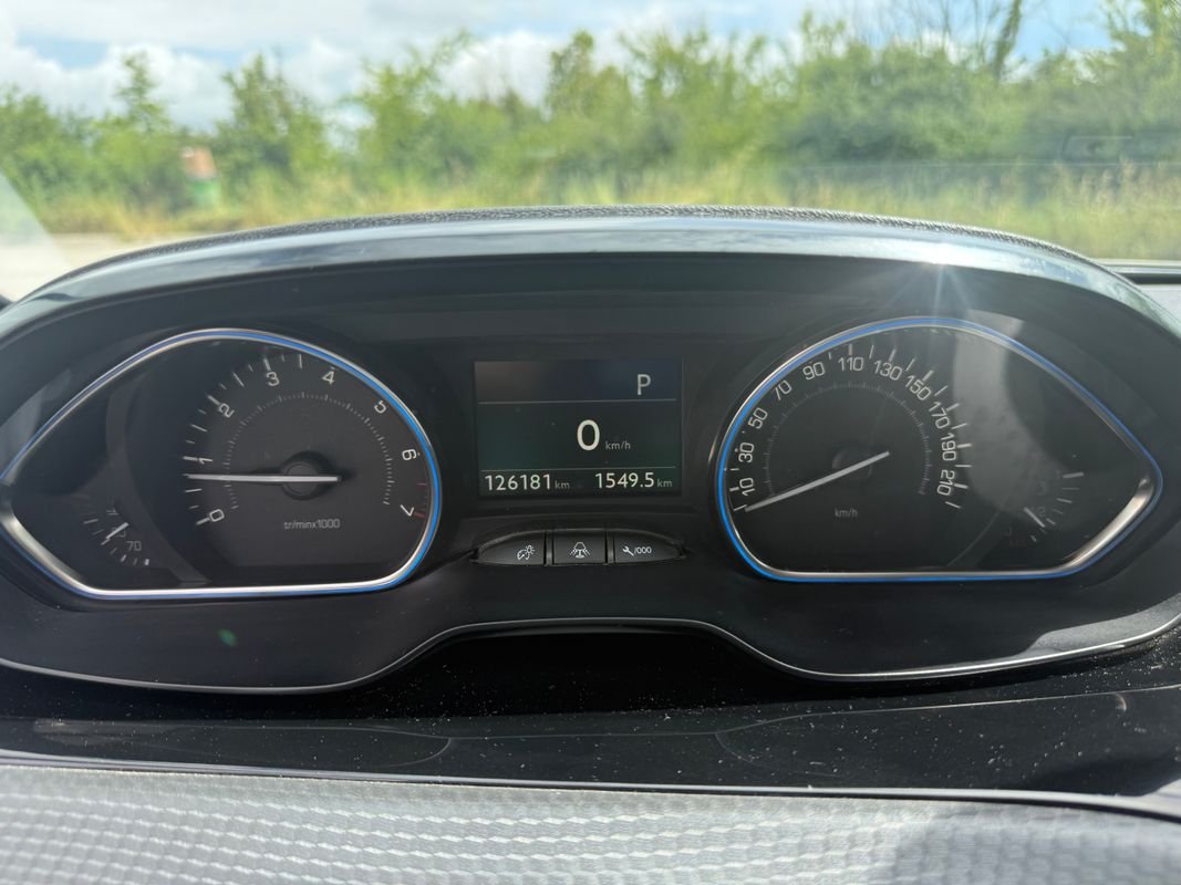 Peugeot 2008 - Photo 12