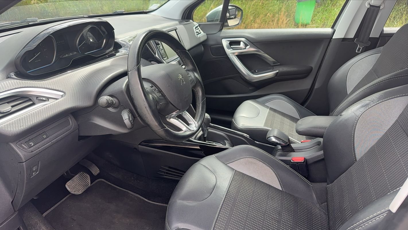 Peugeot 2008 - Photo 8