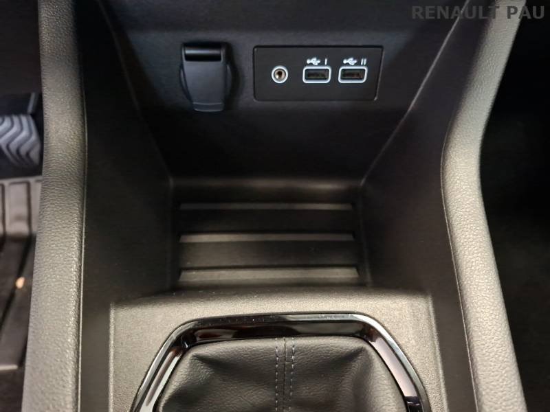 Renault Clio - Photo 23