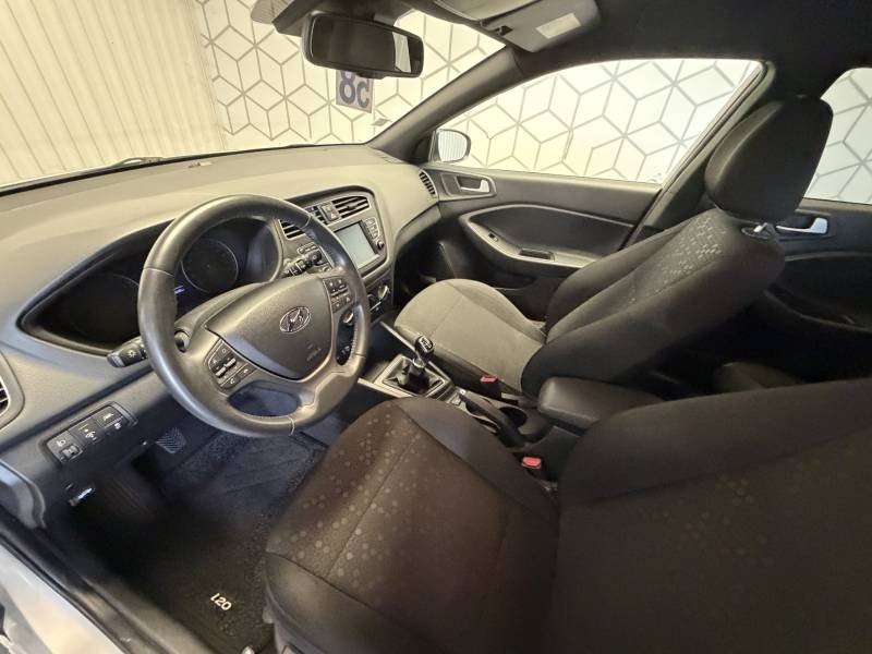 Hyundai i20 - Photo 39