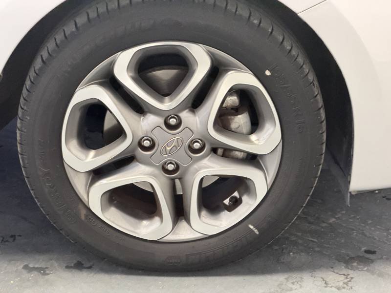 Hyundai i20 - Photo 9