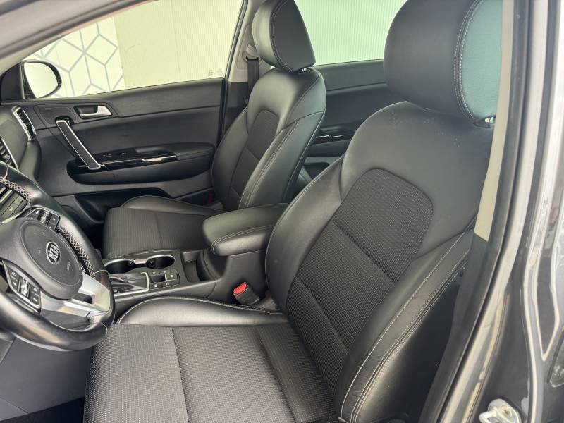 Kia Sportage - Photo 25