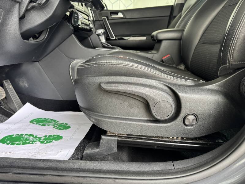 Kia Sportage - Photo 26