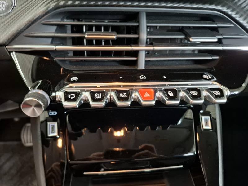 Peugeot 208 - Photo 28