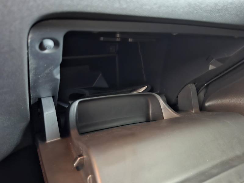 Peugeot 208 - Photo 33
