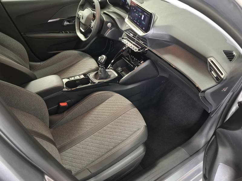 Peugeot 208 - Photo 37